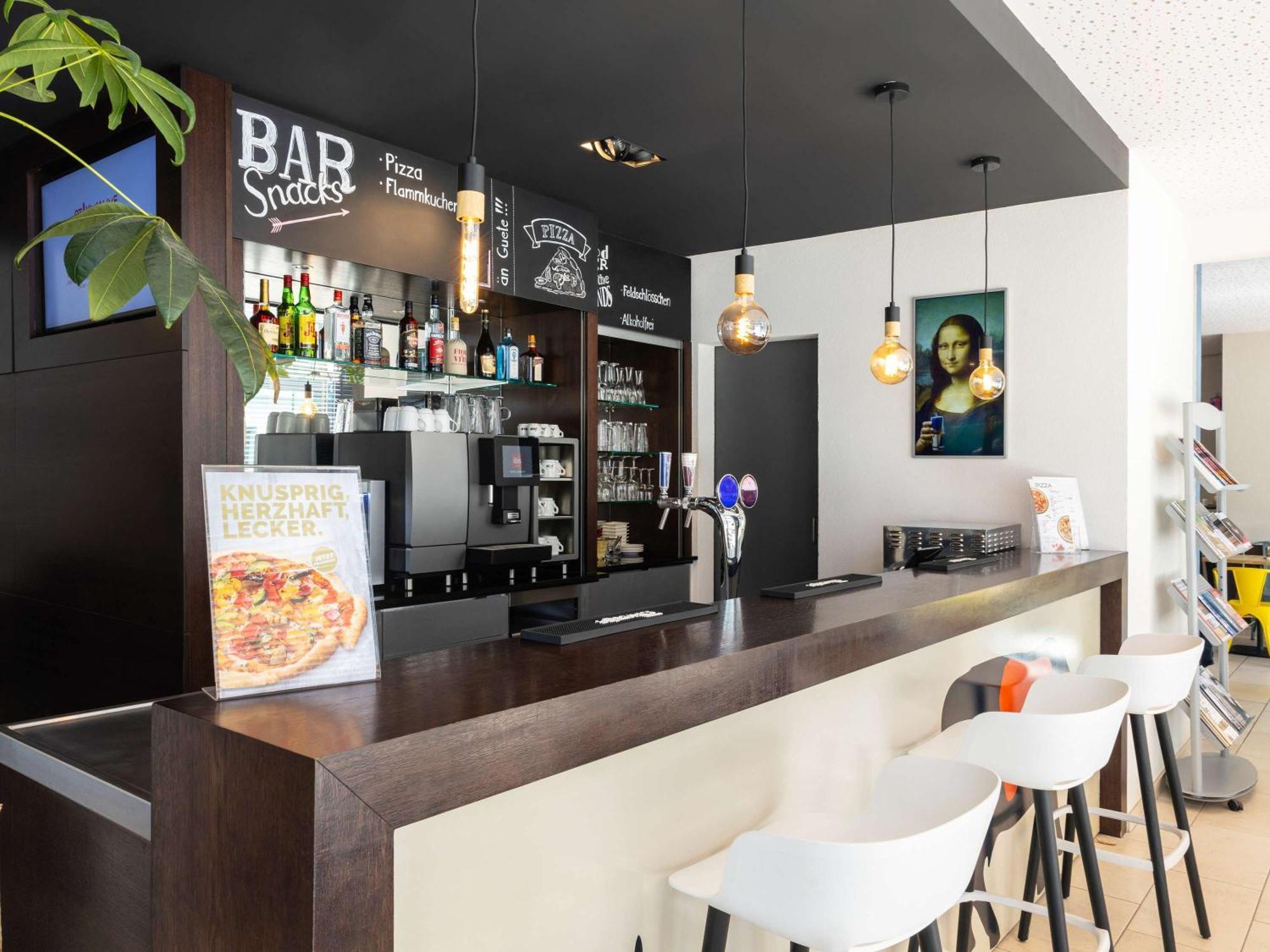 מלון Ibis Basel Bahnhof מראה חיצוני תמונה