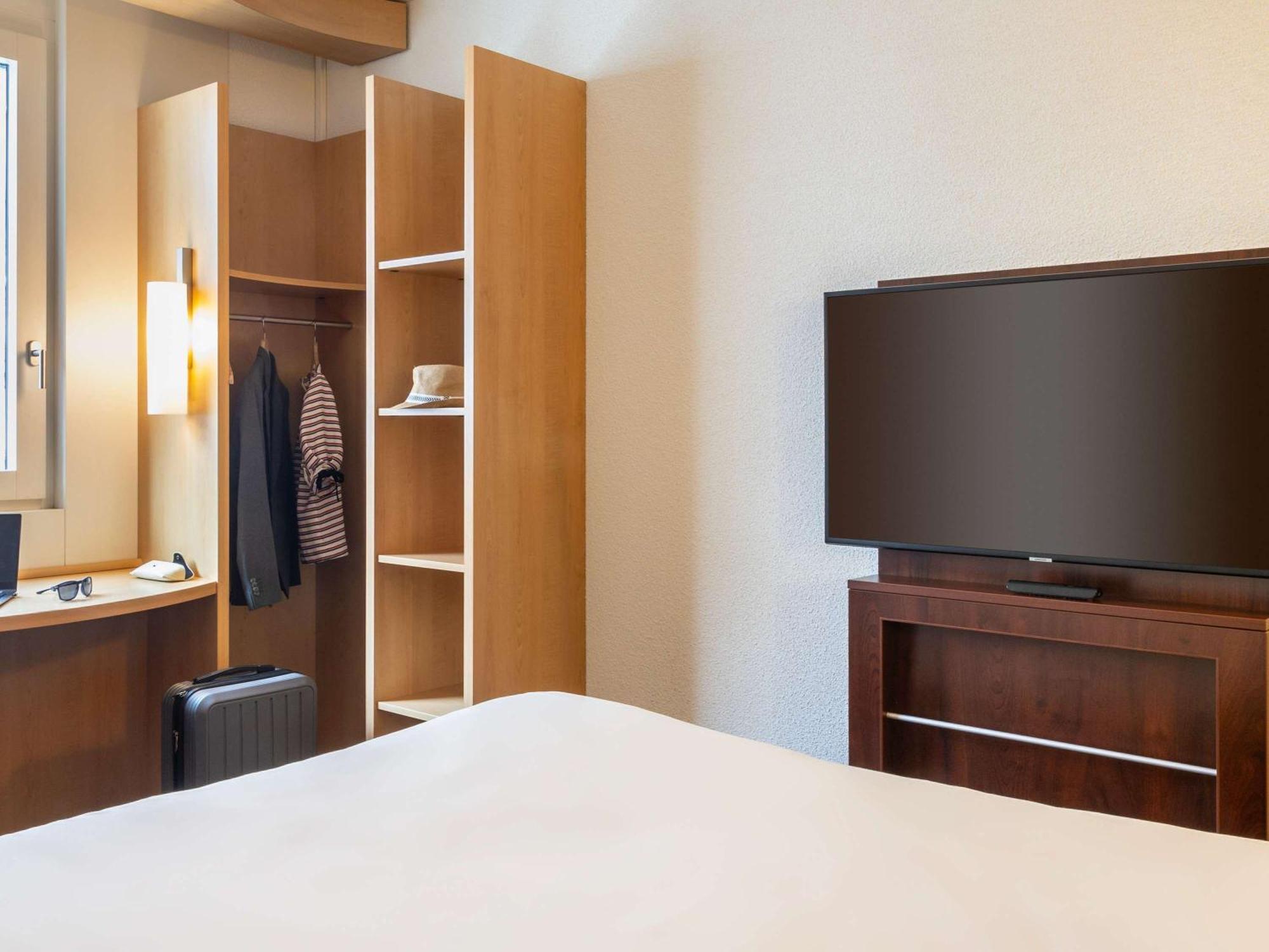 מלון Ibis Basel Bahnhof מראה חיצוני תמונה